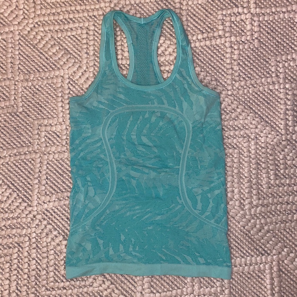 lululemon tank